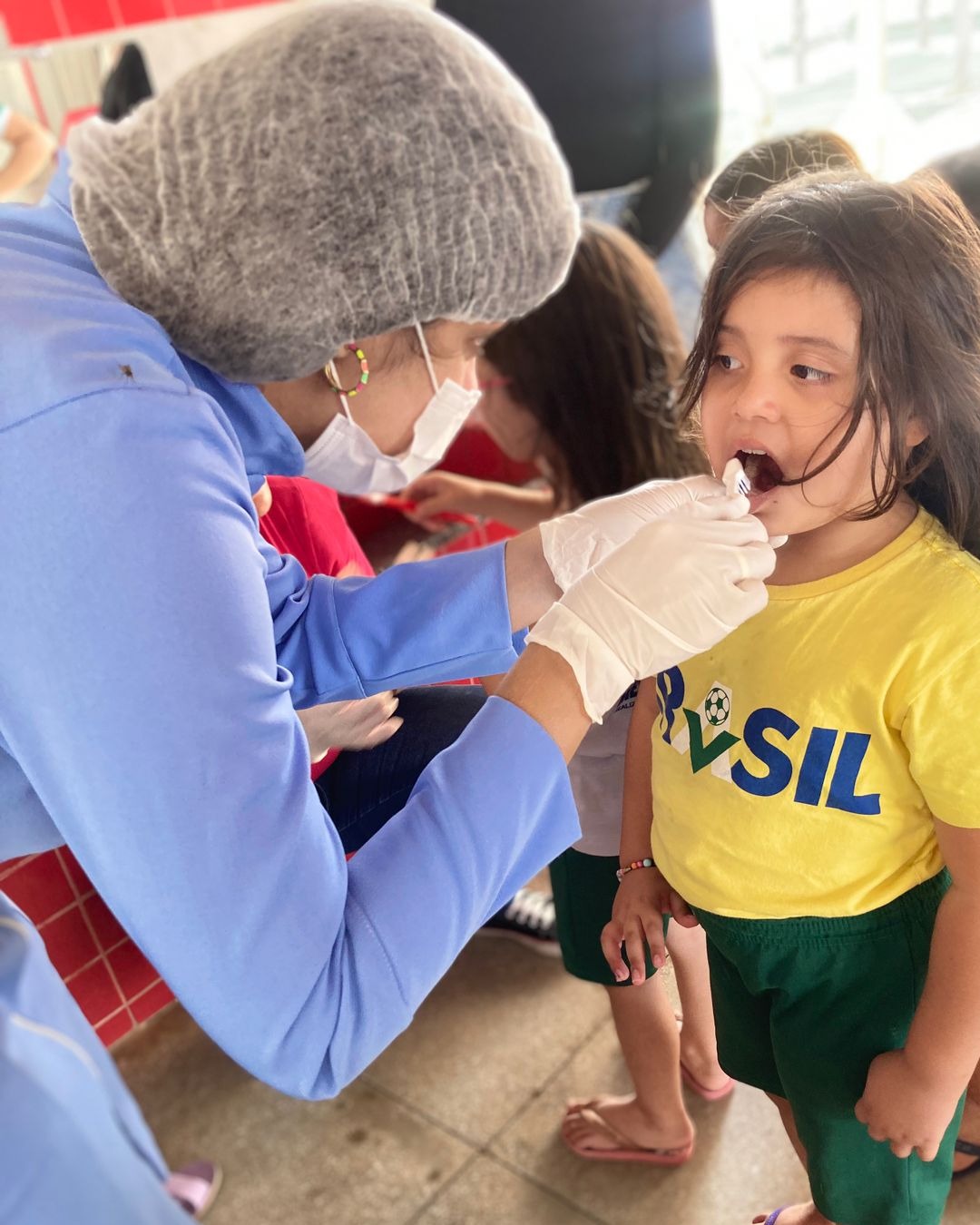 PREFEITURA REALIZA AÇÃO NA CRECHE MARIA CÂNDIDA DA CONCEIÇÃO, DANDO CONTINUIDADE A 11ª SEMANA DO BEBÊ