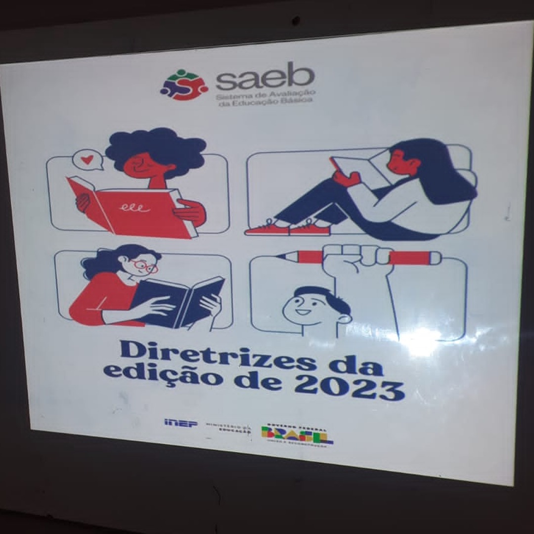 SECRETARIA DE EDUCAÇÃO REALIZA REUNIÕES COM DIRETORES, COORDENADORES E PROFESSORES DAS ESCOLAS MUNICIPAIS