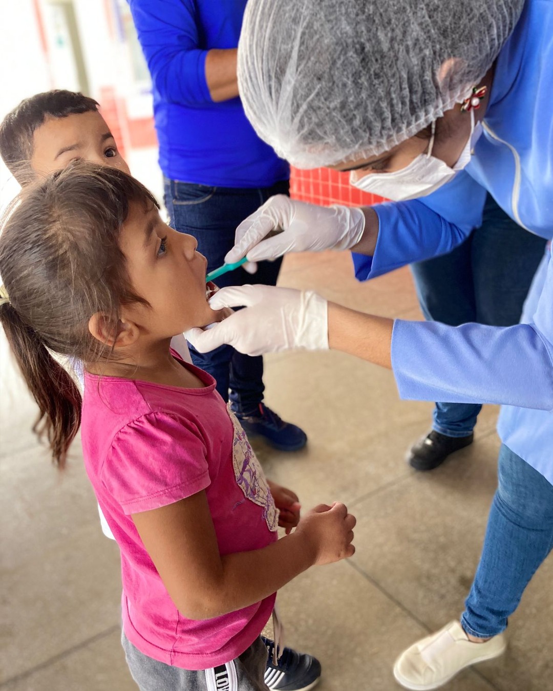 PREFEITURA REALIZA AÇÃO NA CRECHE MARIA CÂNDIDA DA CONCEIÇÃO, DANDO CONTINUIDADE A 11ª SEMANA DO BEBÊ