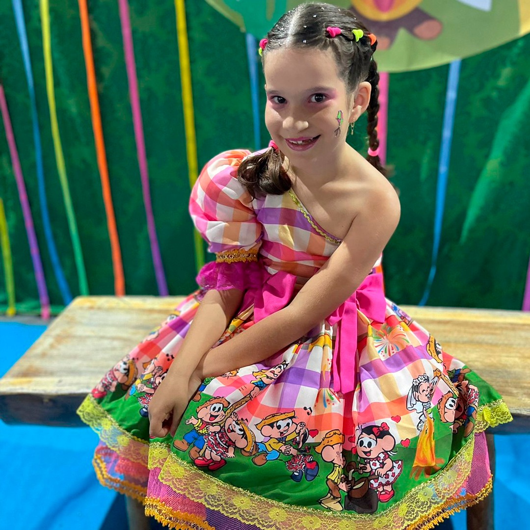 PREFEITURA REALIZA SÃO JOÃO DA ESCOLA MUNICIPAL PROF. JÚLIO BENEDITO