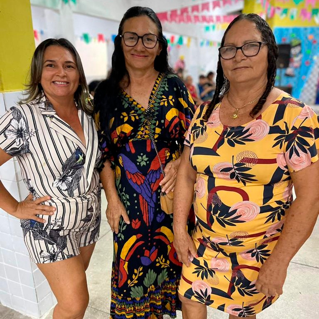 PREFEITURA REALIZA ARRAIÁ DO GRUPO DE IDOSOS