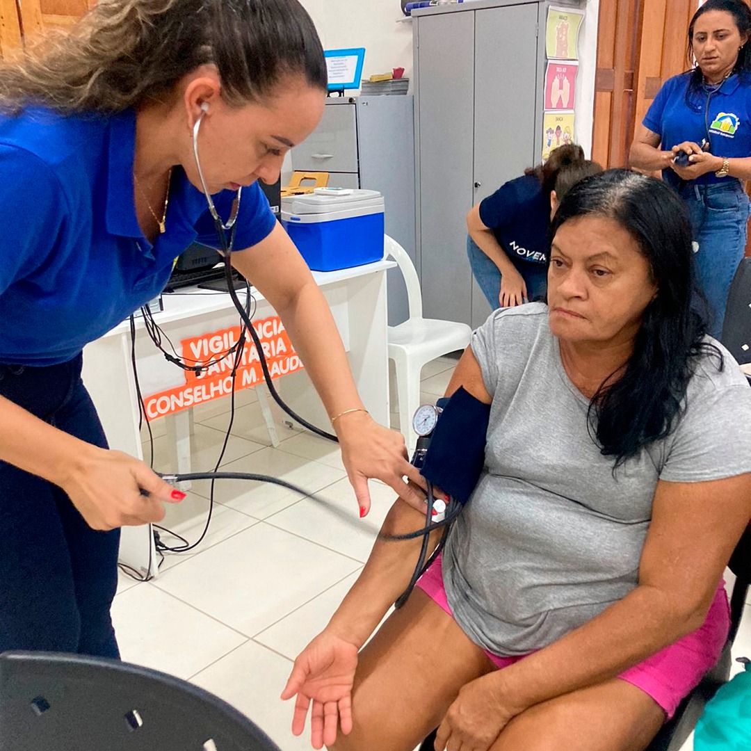 PREFEITURA REALIZA ENCONTRO COM GRUPO DE HIPERDIA