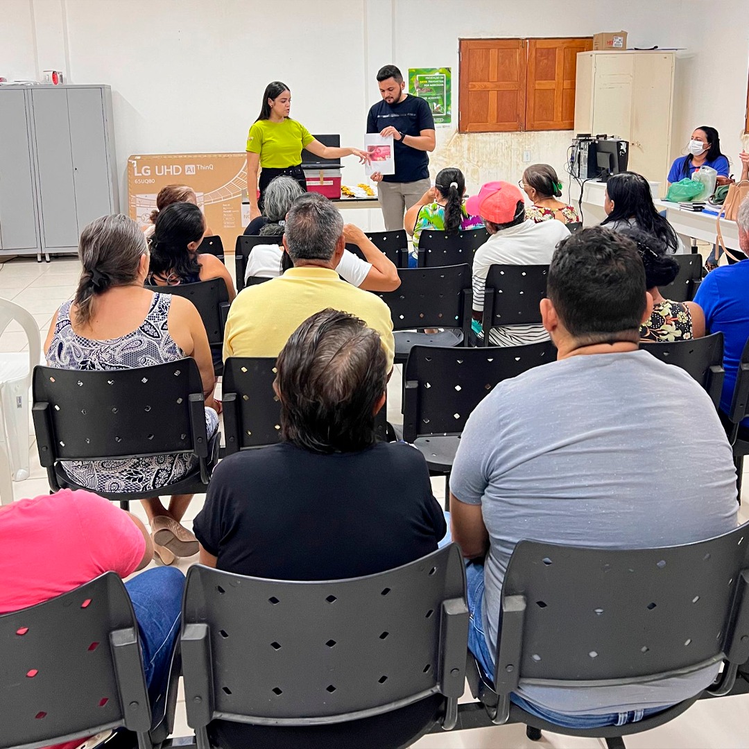 PREFEITURA REALIZA ENCONTRO COM GRUPO DE HIPERDIA