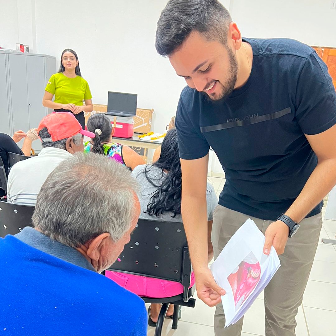 PREFEITURA REALIZA ENCONTRO COM GRUPO DE HIPERDIA