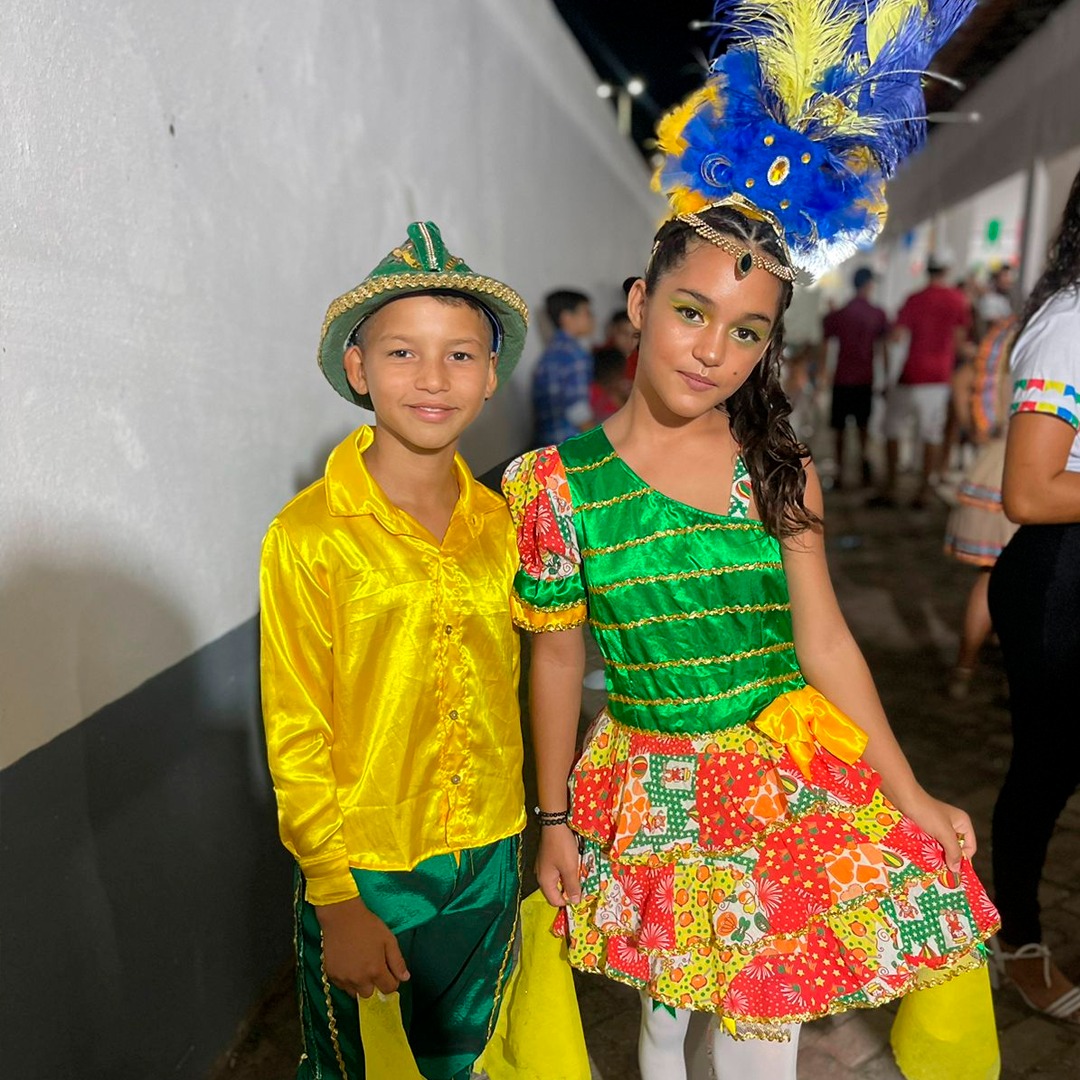 PREFEITURA REALIZA SÃO JOÃO DA ESCOLA MUNICIPAL PROF. JÚLIO BENEDITO