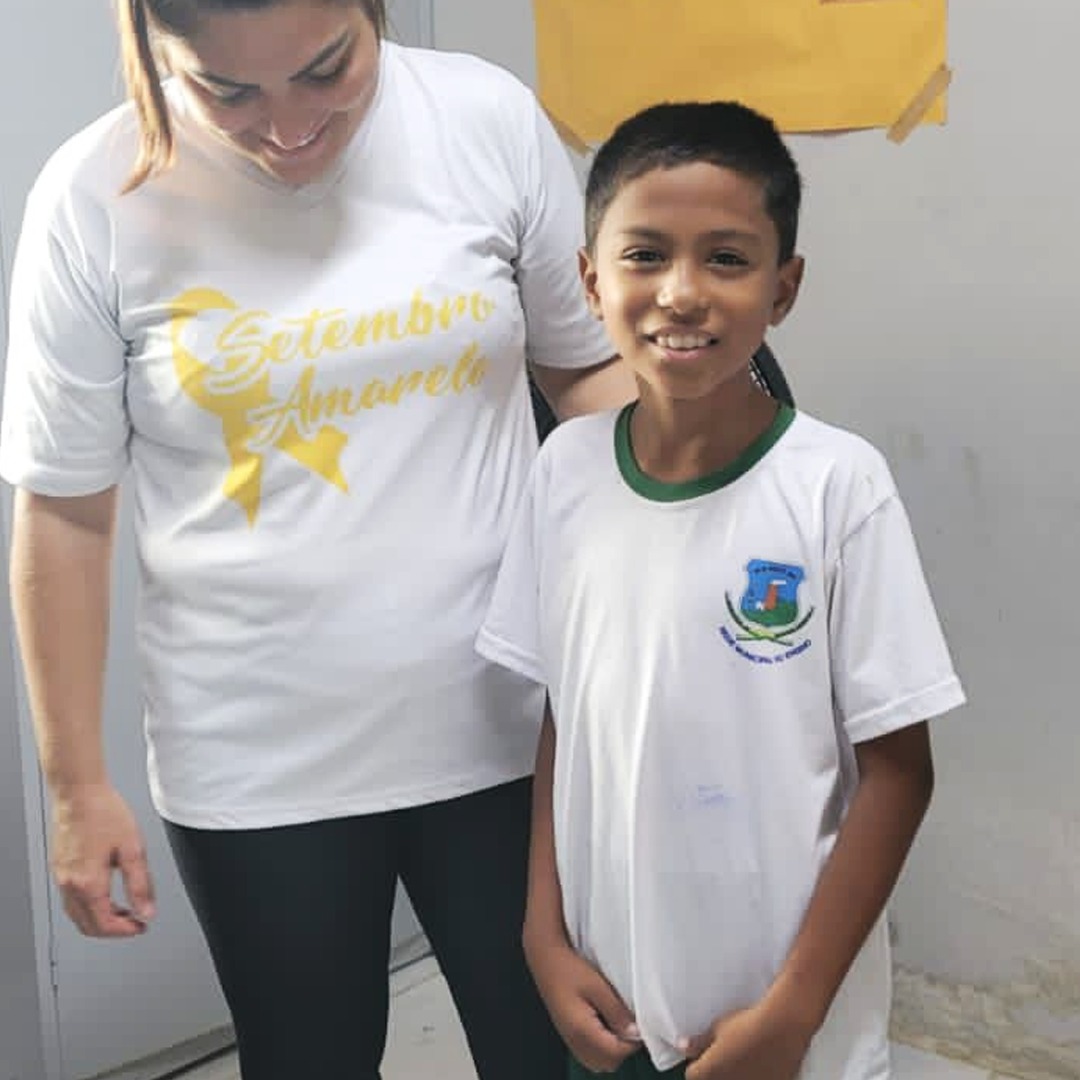 EQUIPE DA SAÚDE REALIZA AVALIAÇÃO NUTRICIONAL E VACINAL NA ESCOLA MUNICIPAL JÚLIO BENEDITO