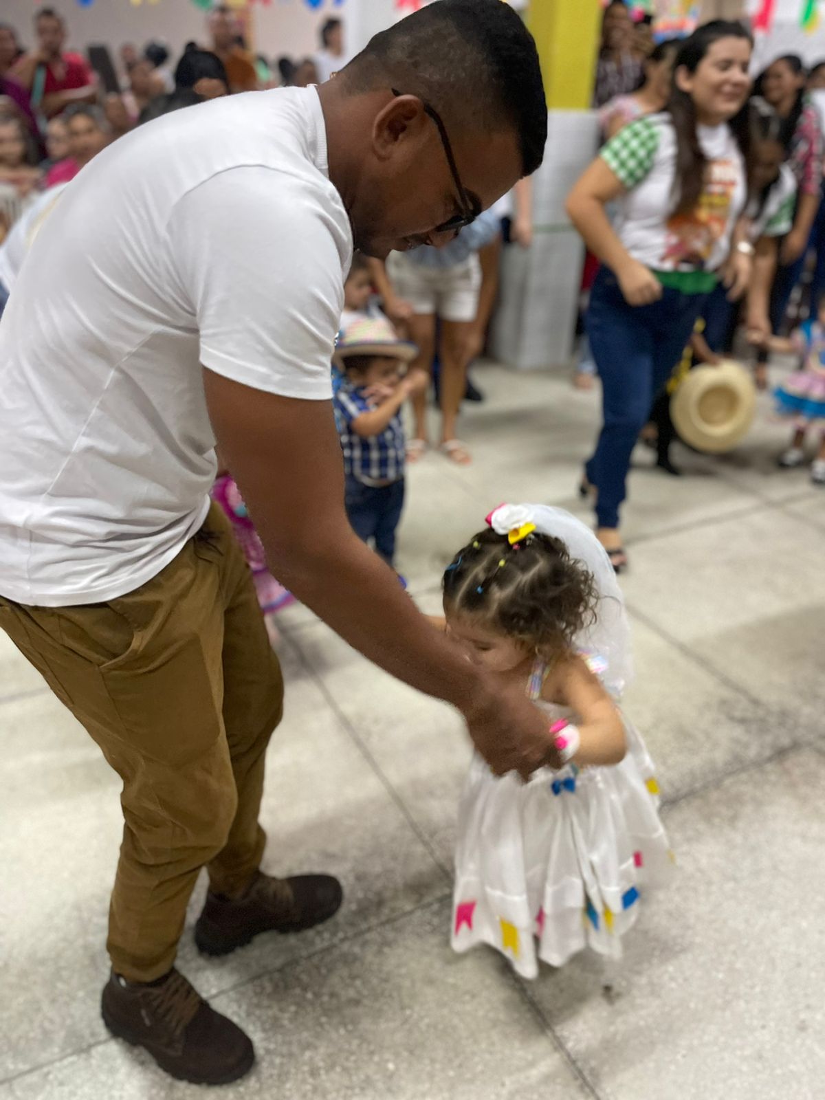 PREFEITURA REALIZA SÃO JOÃO DA CRECHE MUNICIPAL MARIA CANDIDA DA CONCEIÇÃO