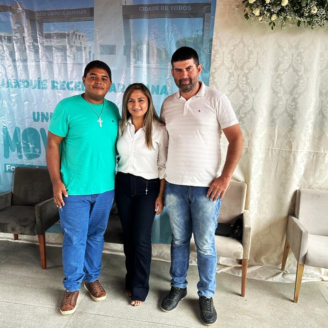 SECRETÁRIA DE EDUCAÇÃO E TÉCNICOS DA SECRETARIA MUNICIPAL DE EDUCAÇÃO PARTICIPARAM DE FORMAÇÃO DA "UDIME" EM JANDUÍS/RN