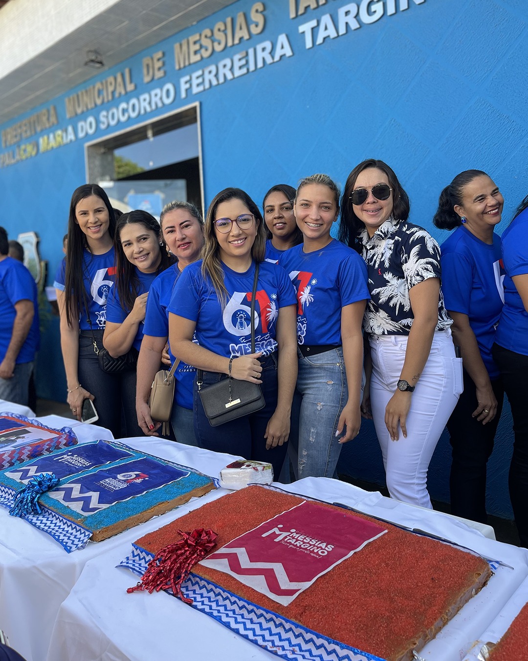 MESSIAS TARGINO CELEBRA 61 ANOS COM O TRADICIONAL BOLO DE 61 METROS