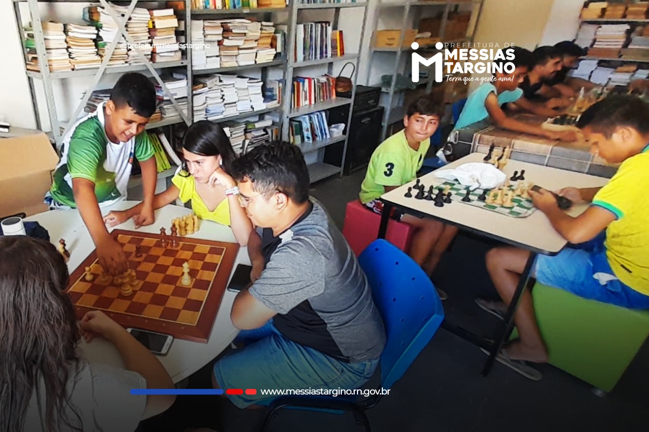 PREFEITURA REALIZA PROJETO XADREZ NA ESCOLA