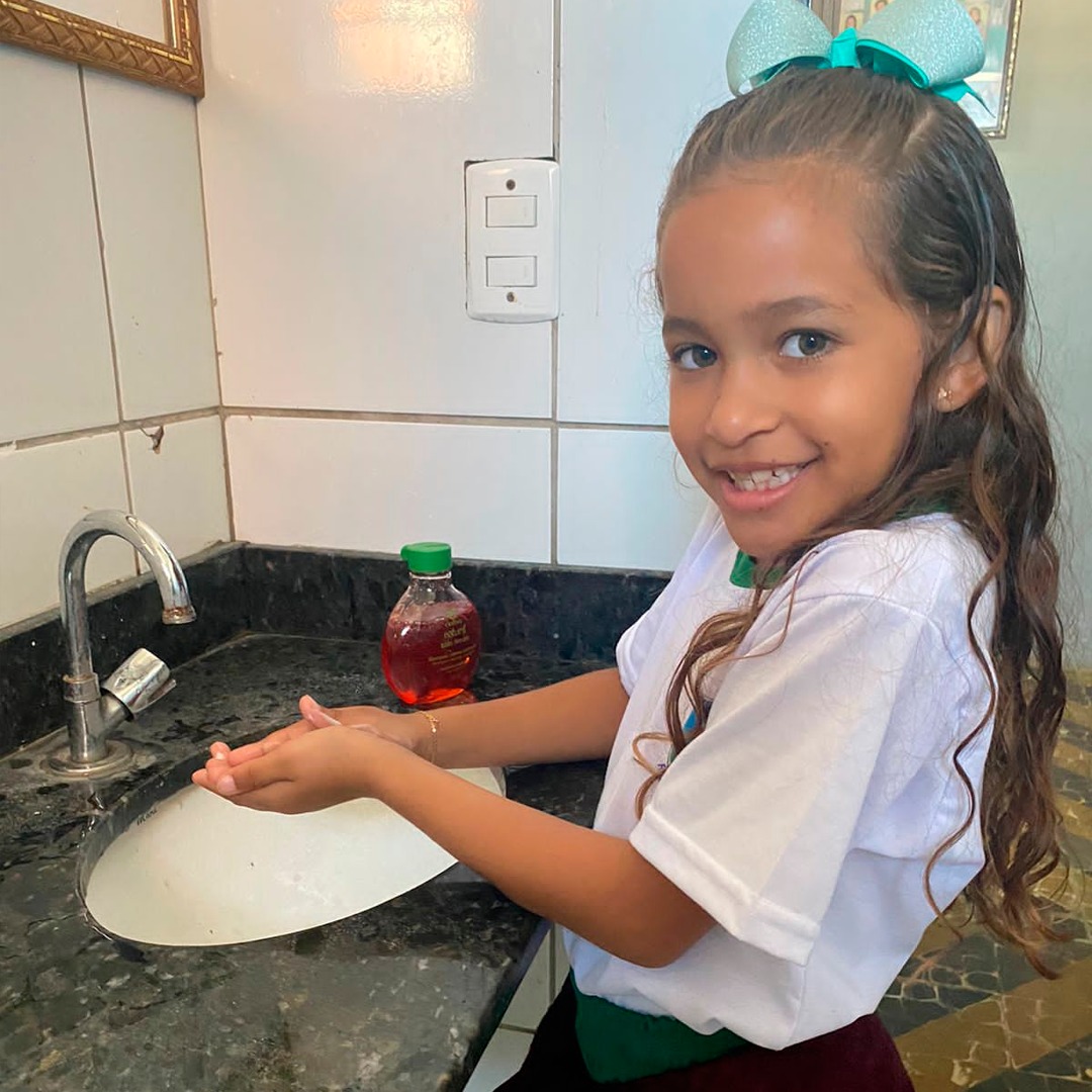 PROGRAMA DE LAVAGEM DE MÃOS E HIGIENE NA PRÉ-ESCOLA E SÉRIES INCIIAIS DO ENSINO FUNDAMENTAL