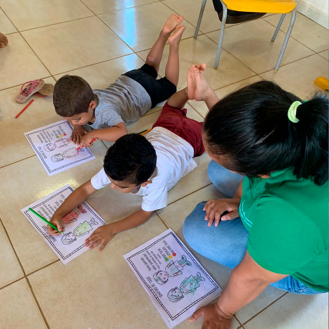 CONSELHO TUTELAR REALIZA ATIVIDADE DO "18 DE MAIO" NA ESCOLA MUNICIPAL ANTÔNIO CARDOSO UNIDADE II