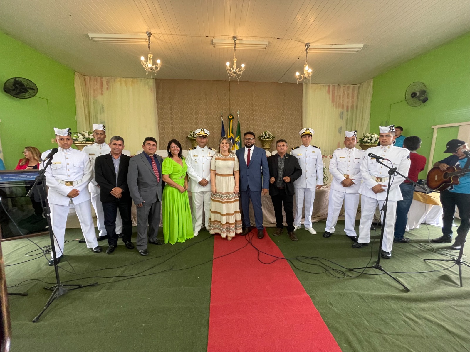 PREFEITA PARTICIPA DE SESSÃO SOLENE DA CÂMARA MUNICIPAL EM HOMENAGEM AOS 61 ANOS DE MESSIAS TARGINO