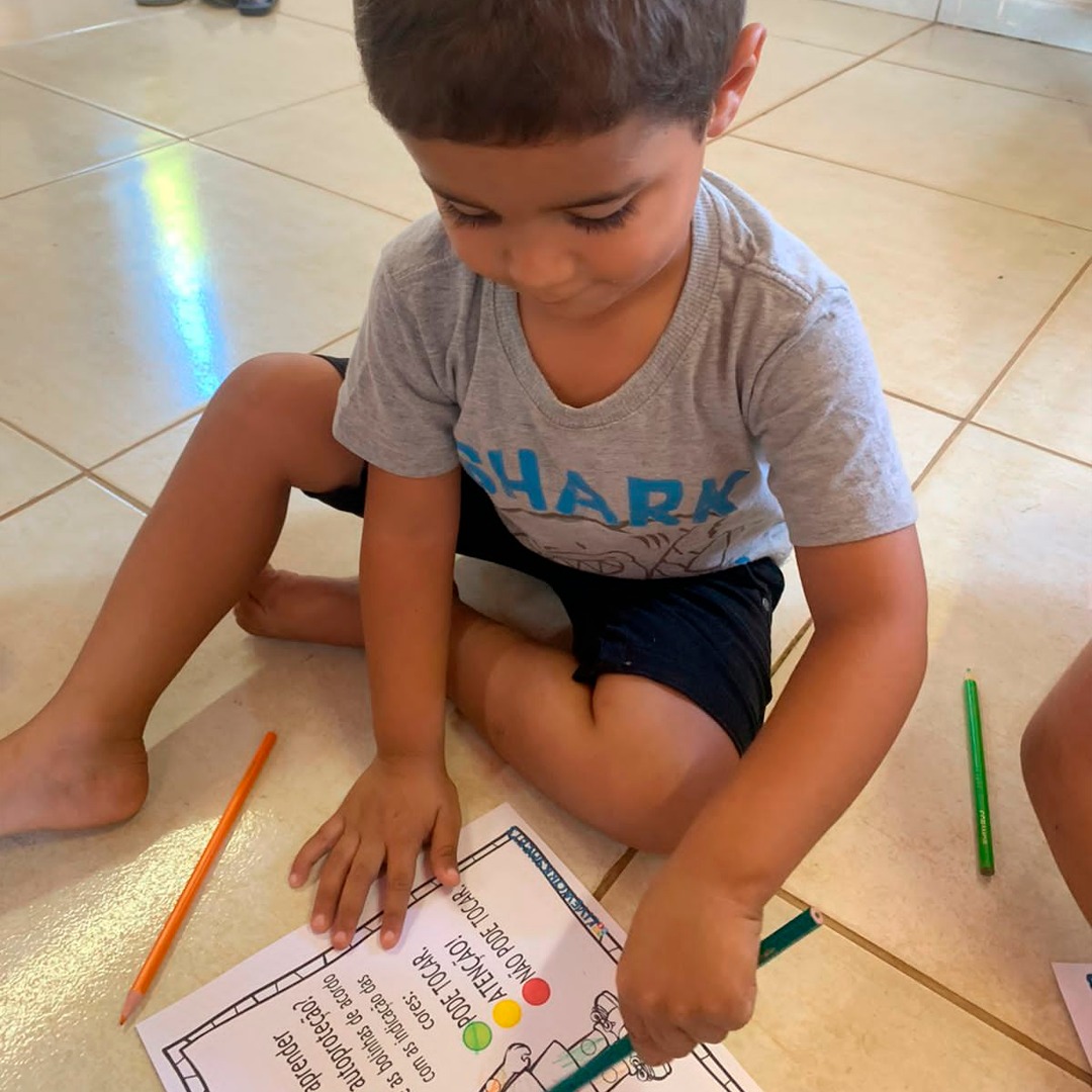 CONSELHO TUTELAR REALIZA ATIVIDADE DO "18 DE MAIO" NA ESCOLA MUNICIPAL ANTÔNIO CARDOSO UNIDADE II