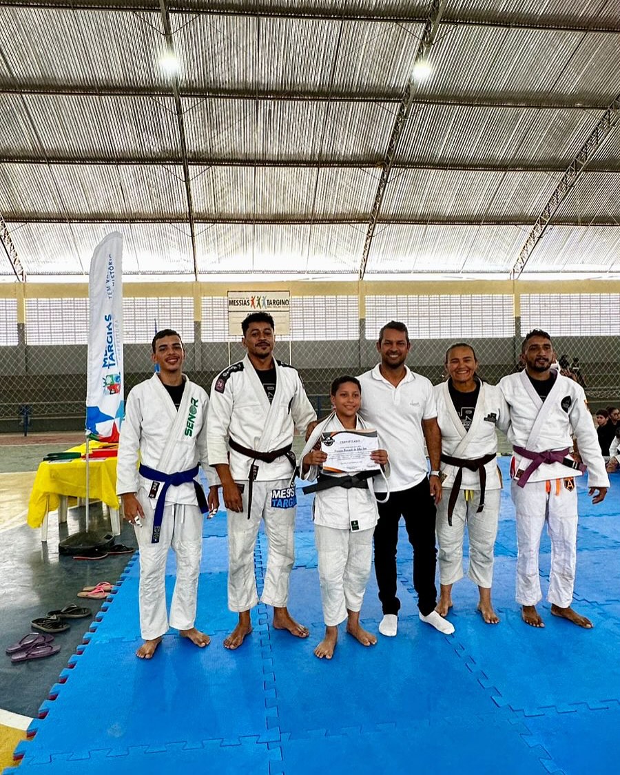 Projeto Messias Jiu-Jitsu realiza cerimônia de graduação e celebra conquistas dos alunos