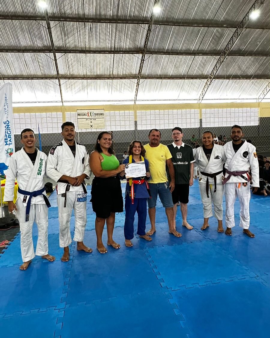 Projeto Messias Jiu-Jitsu realiza cerimônia de graduação e celebra conquistas dos alunos